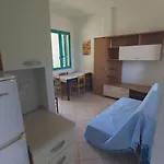 Guest house & La -
