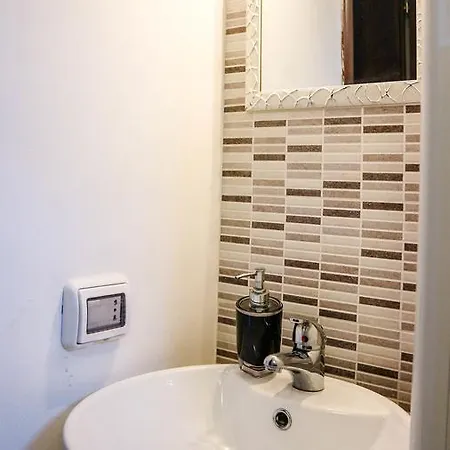 & La - بيت ضيافة