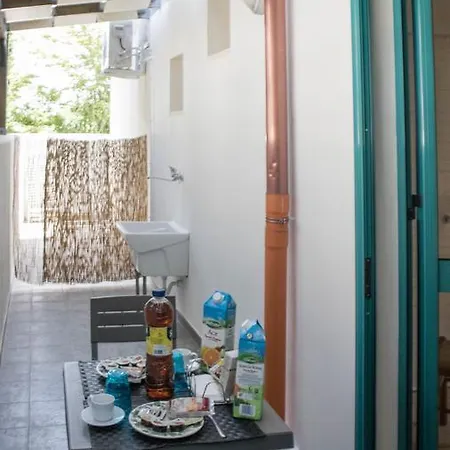 بيت ضيافة & La - 3*